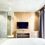 Villa 4 - Thymus *